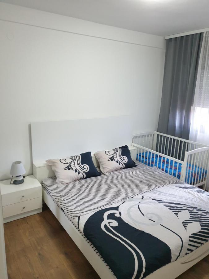 Mar Lux Apartment Kumanovo Ngoại thất bức ảnh